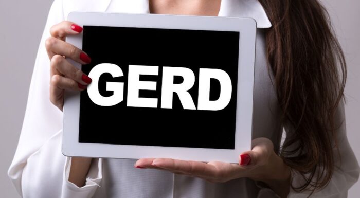 നെഞ്ചെരിച്ചിലുണ്ടോ? നിസ്സാരമായി കാണല്ലേ; GERD നെക്കുറിച്ച് അറിഞ്ഞിരിക്കാം
